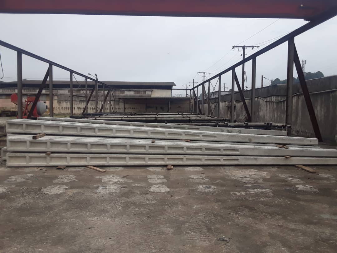 Unité de Fabrication de poteaux en béton armé